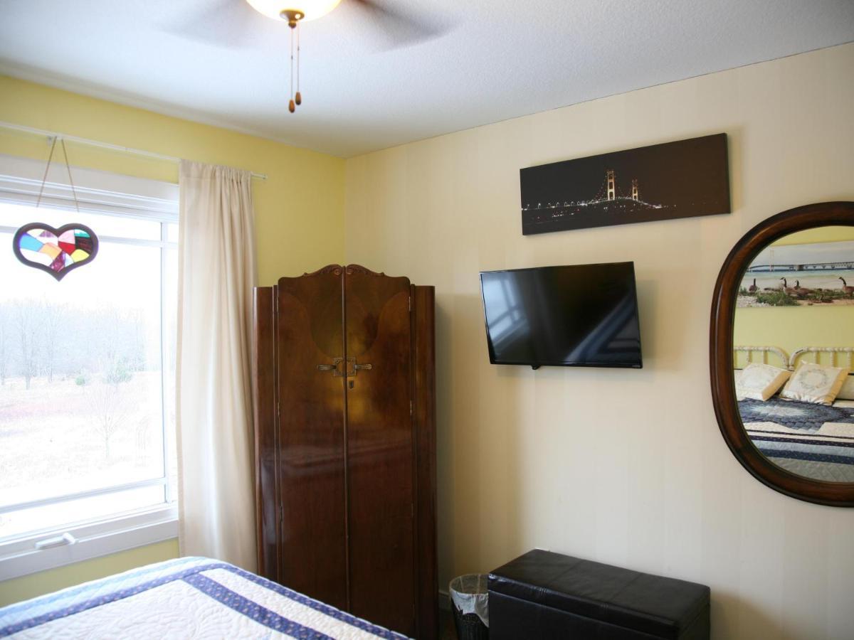 Sweetfern Inn (Adults Only) Clare Esterno foto